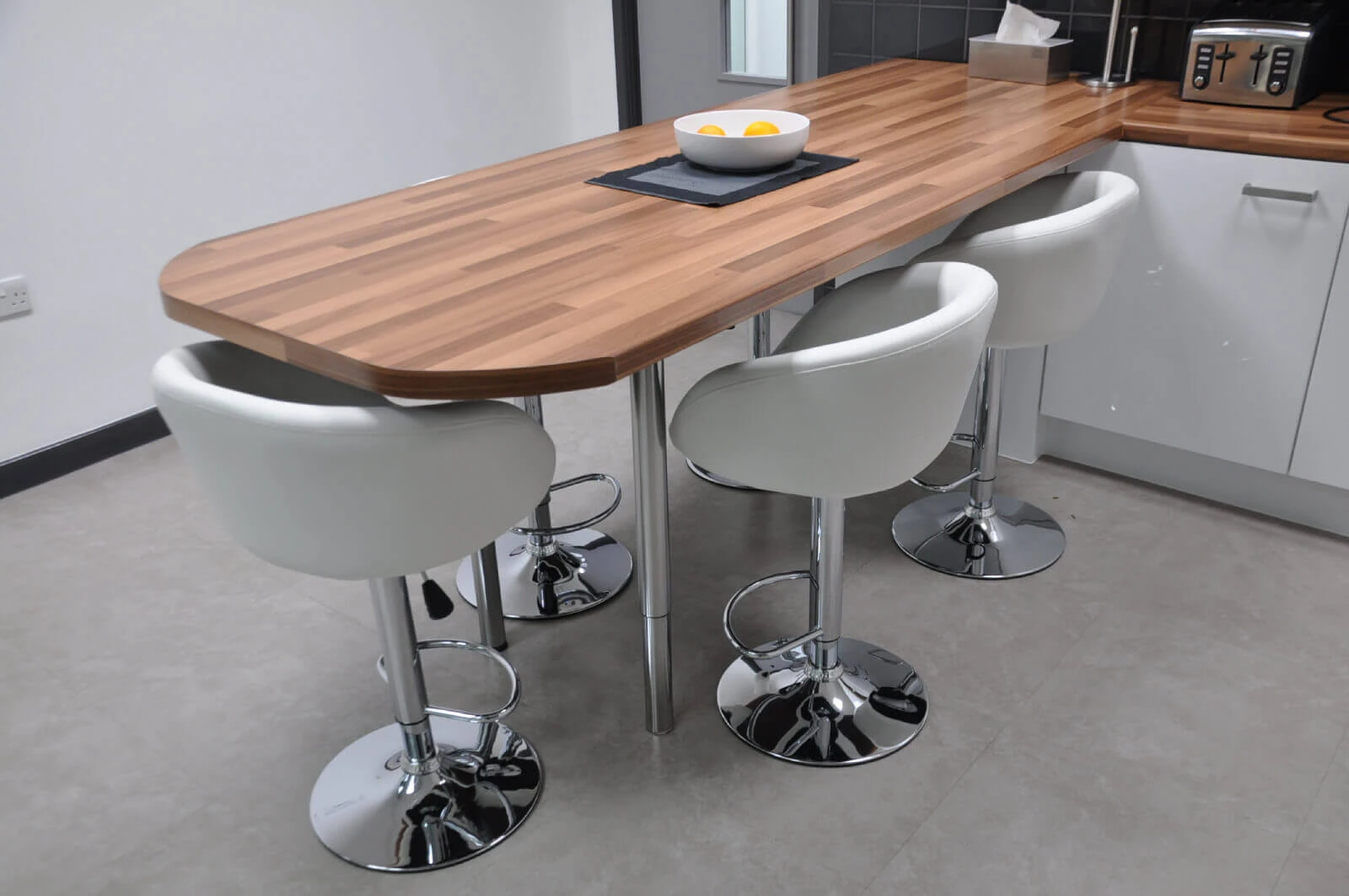 Office-refurbishment-and-fitout-small-works-1