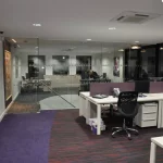 Office-space-design-with-frameless-glass-partitions-screen-16