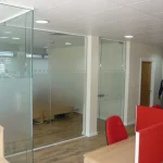 Office-space-design-with-frameless-glass-partitions-screen-21