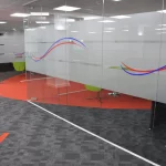 Office-space-design-with-frameless-glass-partitions-screen-5