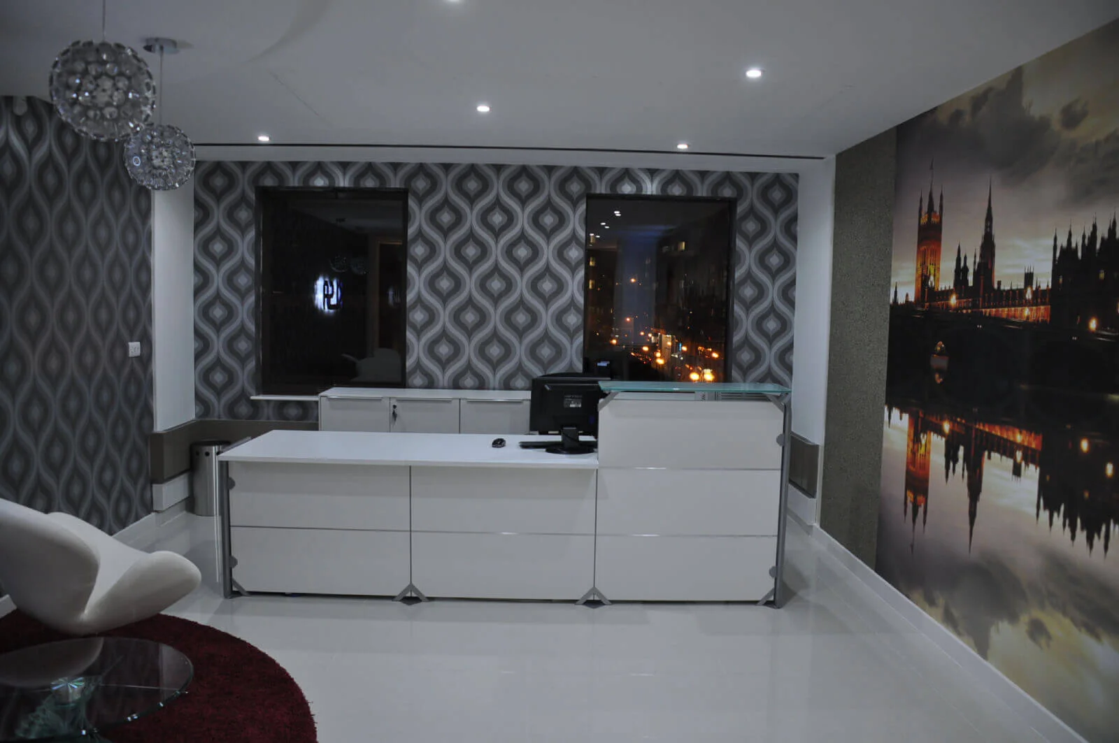 Office-space-with-plasterbaord-ceiling-5