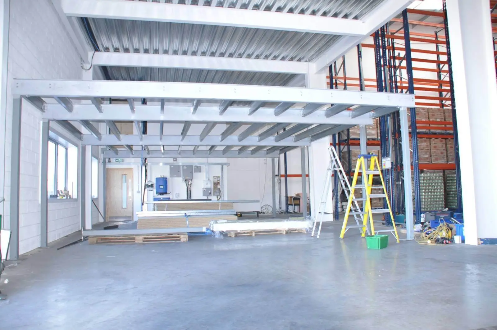 office-extensions-mezzanine-floor-gallery-13