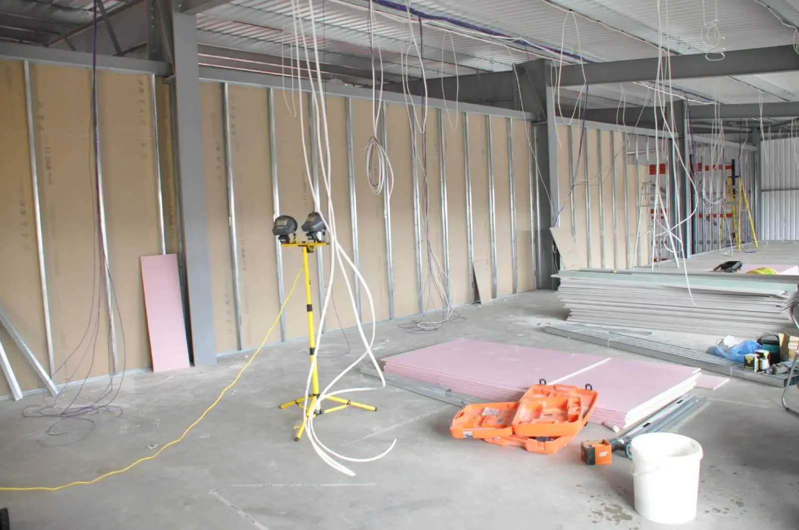 office-extensions-mezzanine-floor-gallery-21