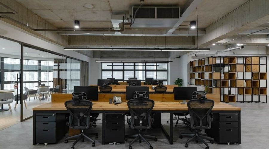 How to Choose the Best Modern Office Furniture Solutions for Your Workplace