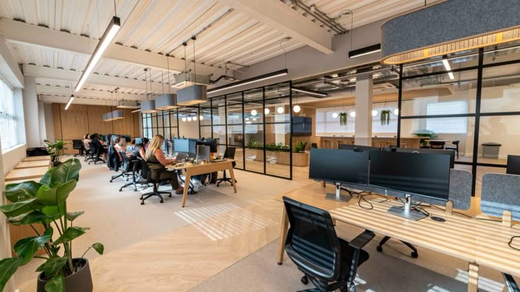 How Office Refurbishment Improves Productivity and Employee Experience